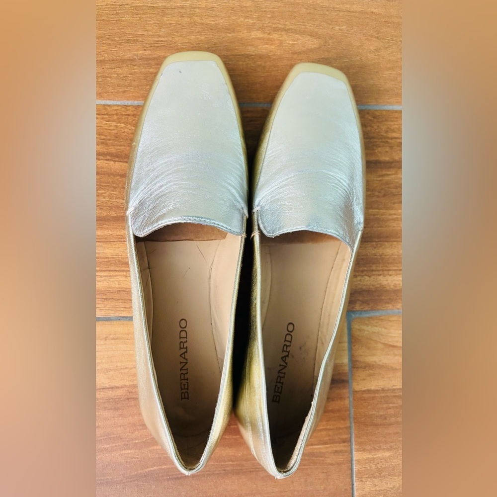 NWOB Bernardo Genesis Bicolor Gold Metallic Slip On Flat Leather Loafers Size: 8 - Picture 5 of 6